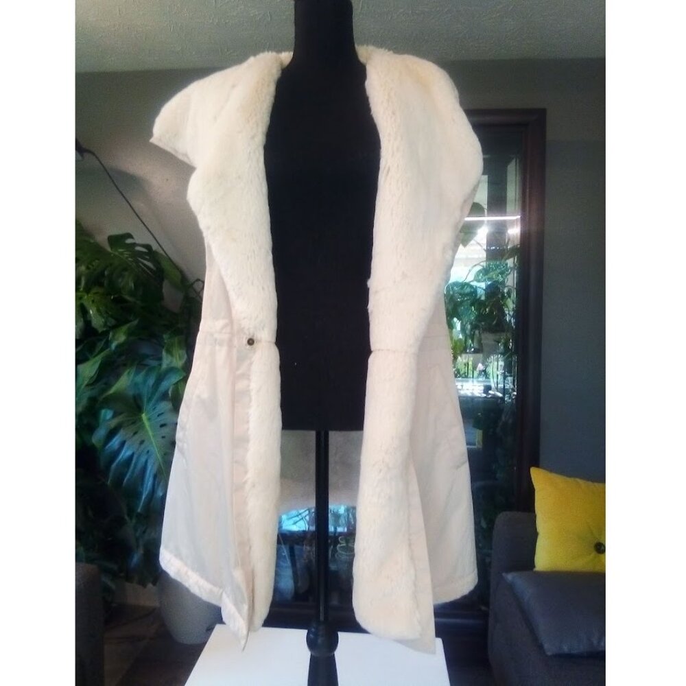 Lafayette 148 New York Cream Vest - Picture 3 of 10
